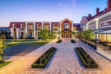 Отель Hotel Rafael Львов
